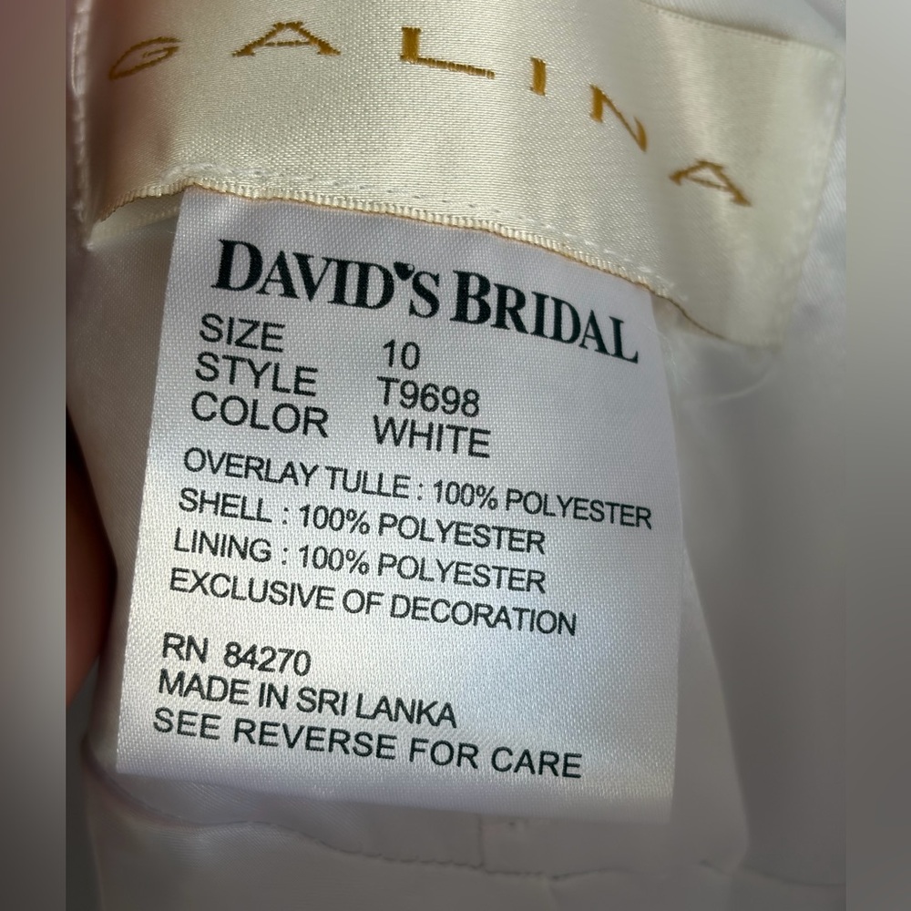 NWT David's Bridal White Strapless High-Low Gown - Picture 6 of 11